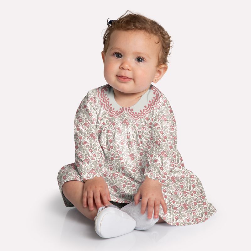 2000841_0452.jpg 2000841_0452.jpg